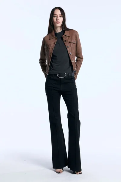 Jean New Liam Negro