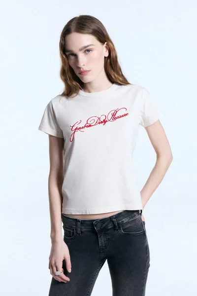 Remera Cursiva Tiza
