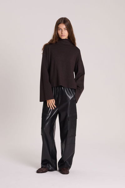 Sweater Polaris Negro