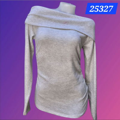 Remera Lanilla Cuello Cráter 
