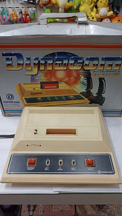 Dinacom con Caja Junk - video juego - Retro - consola