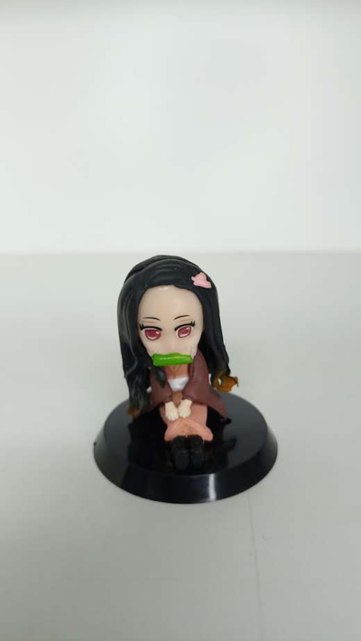 Nezuko Kamado Gashapon Figura Kimetsu no Yaiba