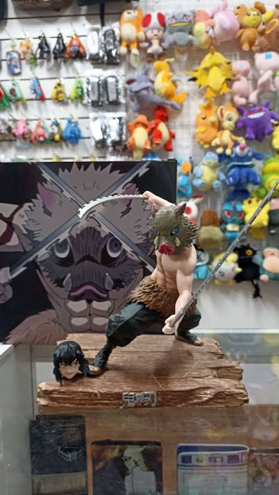 Inosuke Hashibira Figura Kimetsu no Yaiba 22cm