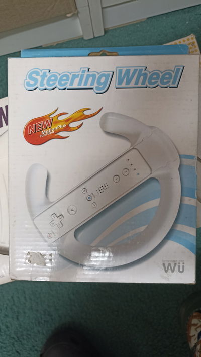 Accesorio Volante Wiimote plus Nintendo Wii WiiU  en caja