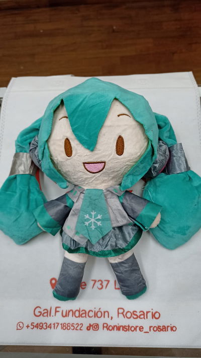 Miku Peluche Vocaloid