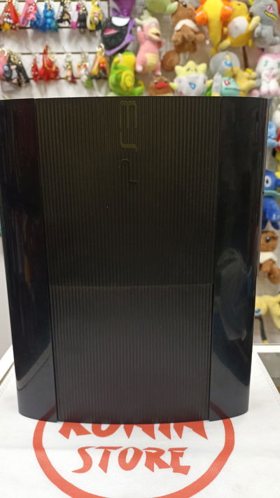 Sony PlayStation 3 PS3 Super Slim 250gb Usada en muy buen estado 