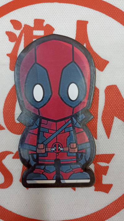 Imán plano Deadpool Marvel 11x7cm  