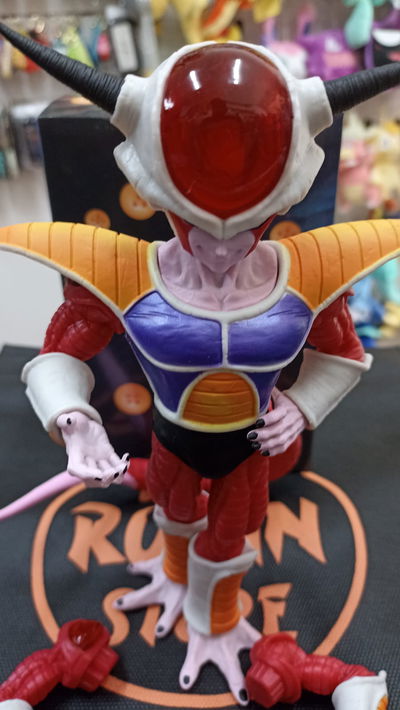 freezer fase 1 22cm Figura Dragon Ball con caja