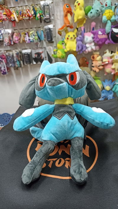 Riolo Peluche Pokémon mediano