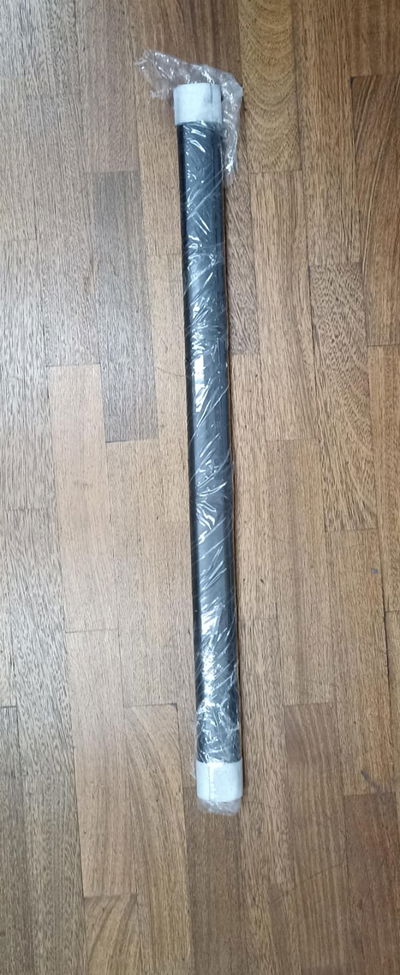 Funda negra con detalles en plateado para Katana 