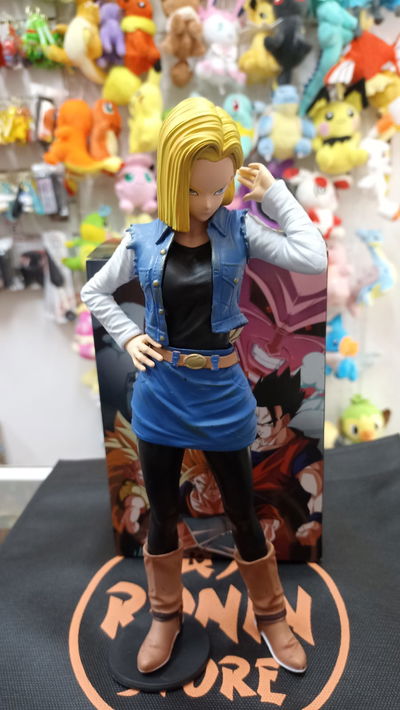 Androide 18 27cm Figura Dragon Ball con caja