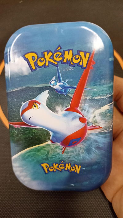 Lata ovaladas de Cartas alternativo Pokemon TCG 06