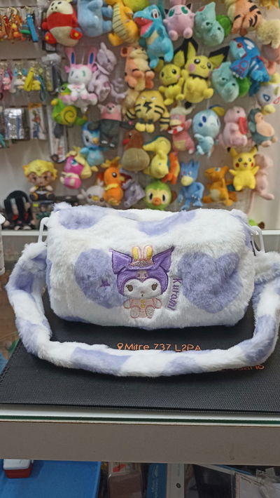 Kuromi Cartera Bolso de Peluche Sanrio 07