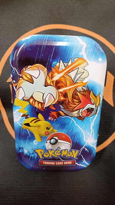 Lata ovaladas de Cartas alternativo Pokemon TCG 10