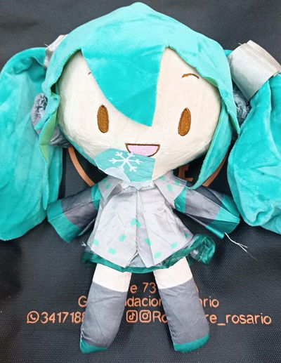 Miku Peluche Vocaloid 03