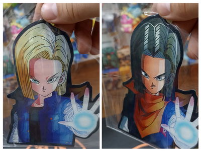 Androide 18 y 17 Sticker 3D Dragon Ball