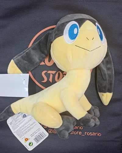 Helioptile Peluche Pokémon mediano 01