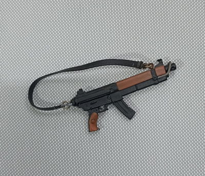Arma con correa 8cm - Accesorios de Figura 254