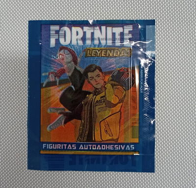 Sobre cerrado Figuritas Fortnite Leyendas - el precio es x un sobre - Paquete  - Retro
