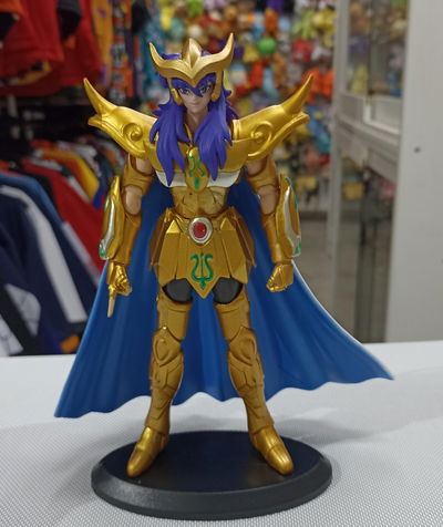 Milo de Scorpio Figura Los caballeros del Zodiaco - Saint Seiya con caja