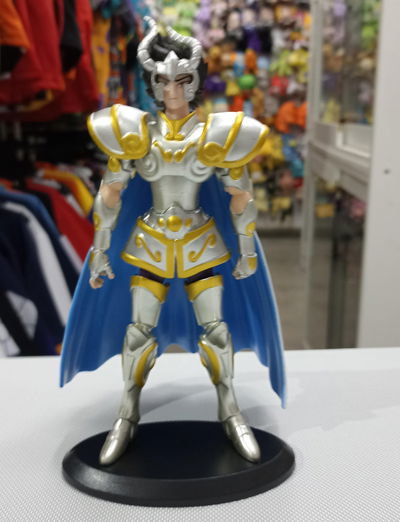 Shura de Capricornio Figura Los caballeros del Zodiaco - Saint Seiya con caja