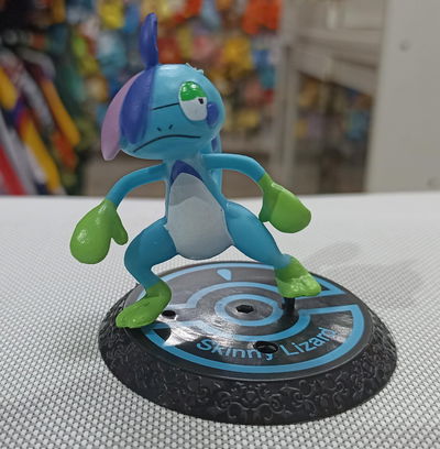 Drizzile base pokeball 8m aprox Figura Gashapon Pokemon