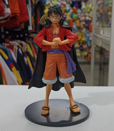 Luffy rey pirata 02 Figura One Piece sin caja 