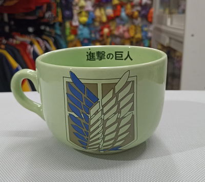 Taza Tazón cerámica Shingeki no Kyojin - attack on Titan