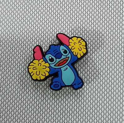 Stitch 04 Pines de Crocs