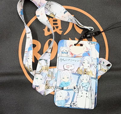 Frieren 03 Porta Sube Sousou no Frieren - Porta Tarjeta con relieve y correa 