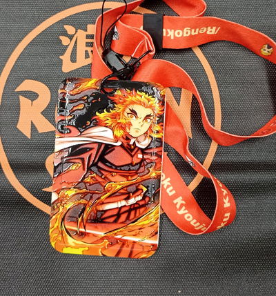 Rengoku 01 Porta Sube kimetsu no Yaiba Demon Slayer - Porta Tarjeta con relieve y correa 