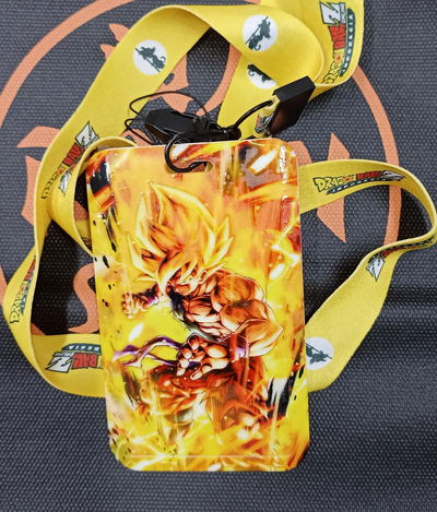 Goku 04 Porta Sube Dragon Ball - Porta Tarjeta con relieve y correa 