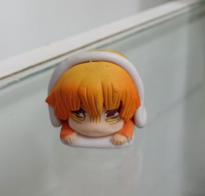 Zenitsu Agatsuma dormido Gashapon Figura Kimetsu no Yaiba - Demon Slayer