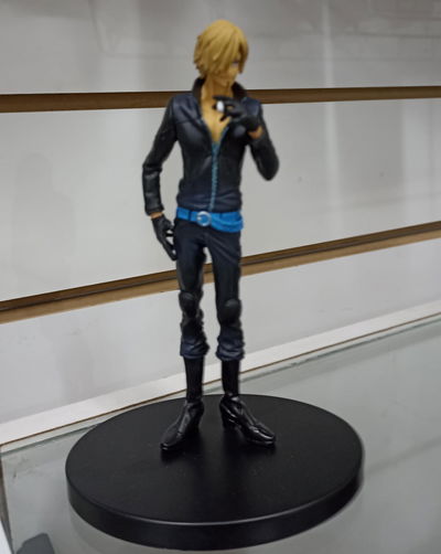 Sanji Figura One Piece sin caja 03