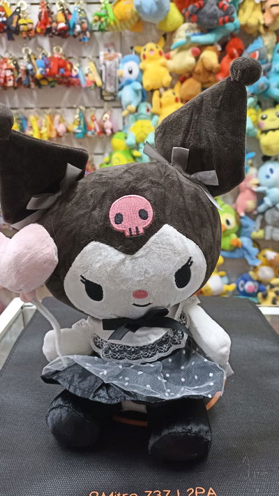 Kuromi Peluche Sanrio 22
