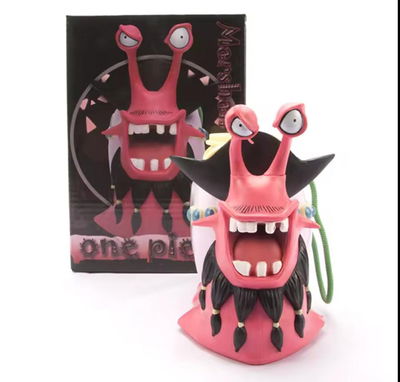 Barbanegra Den Den Mushi Figura 7-8cm One Piece con caja - Marshall D Teach