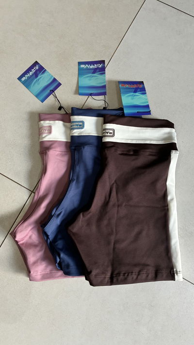 Short cala (talles del S al XL)