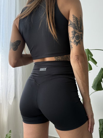 Top musculosa cala black (talles del S al XL)