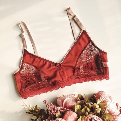 Conjunto Sofia microfibra bordo