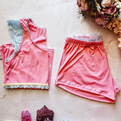 Pijama de musculosa y short en morley fucsia
