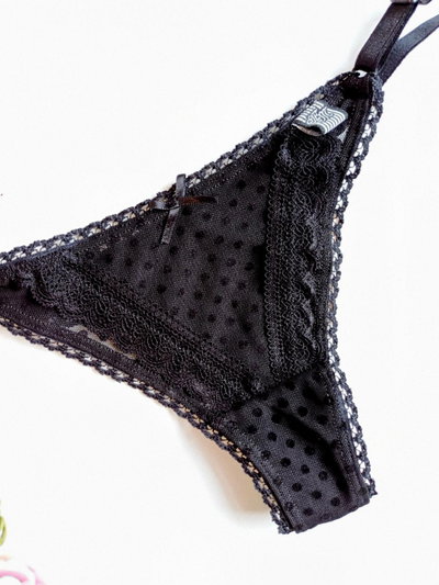 tanga Tiffany plumetti negro