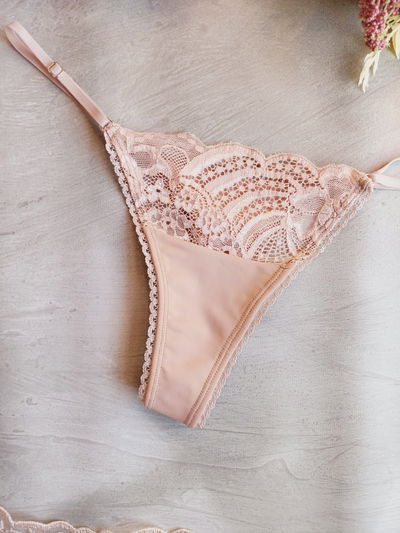 Tanga Tiffany lycra tostado