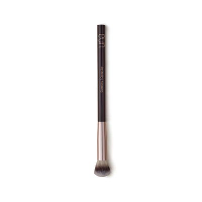 Pincel pro corrector - Una