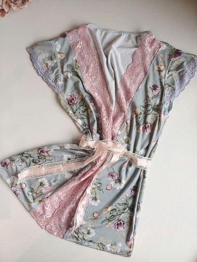 Bata Mery Modal Flores Grises