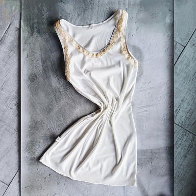 Camiseta Nicole Morley Blanco