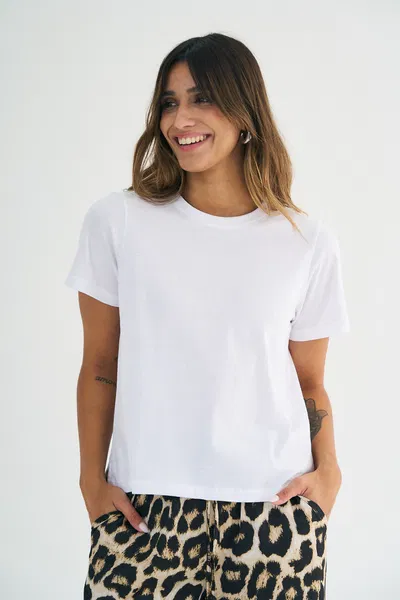 Remera Helen Blanco