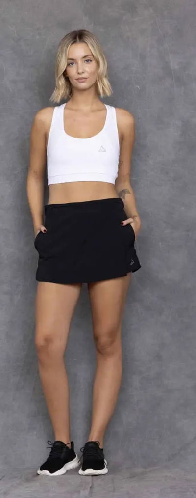 POLLERA Y SHORT DETRAS ESLOVAQUIA ( varios colores)