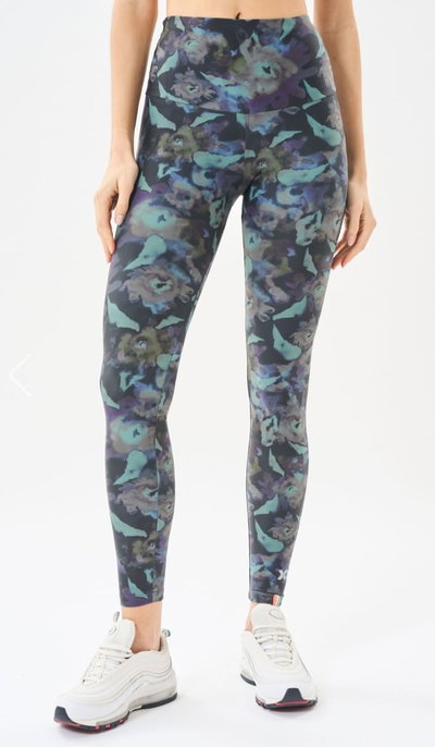 CALZA VALBOM ADMIT ONE