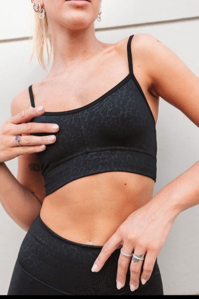 TOP NANNI GOFRADO NEGRO