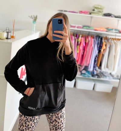 BUZO LUT PLUSH NEGRO